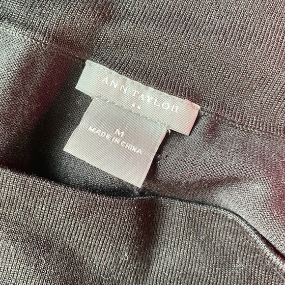 Ann Taylor Knit Sweater, Size M - Picture 3 of 3